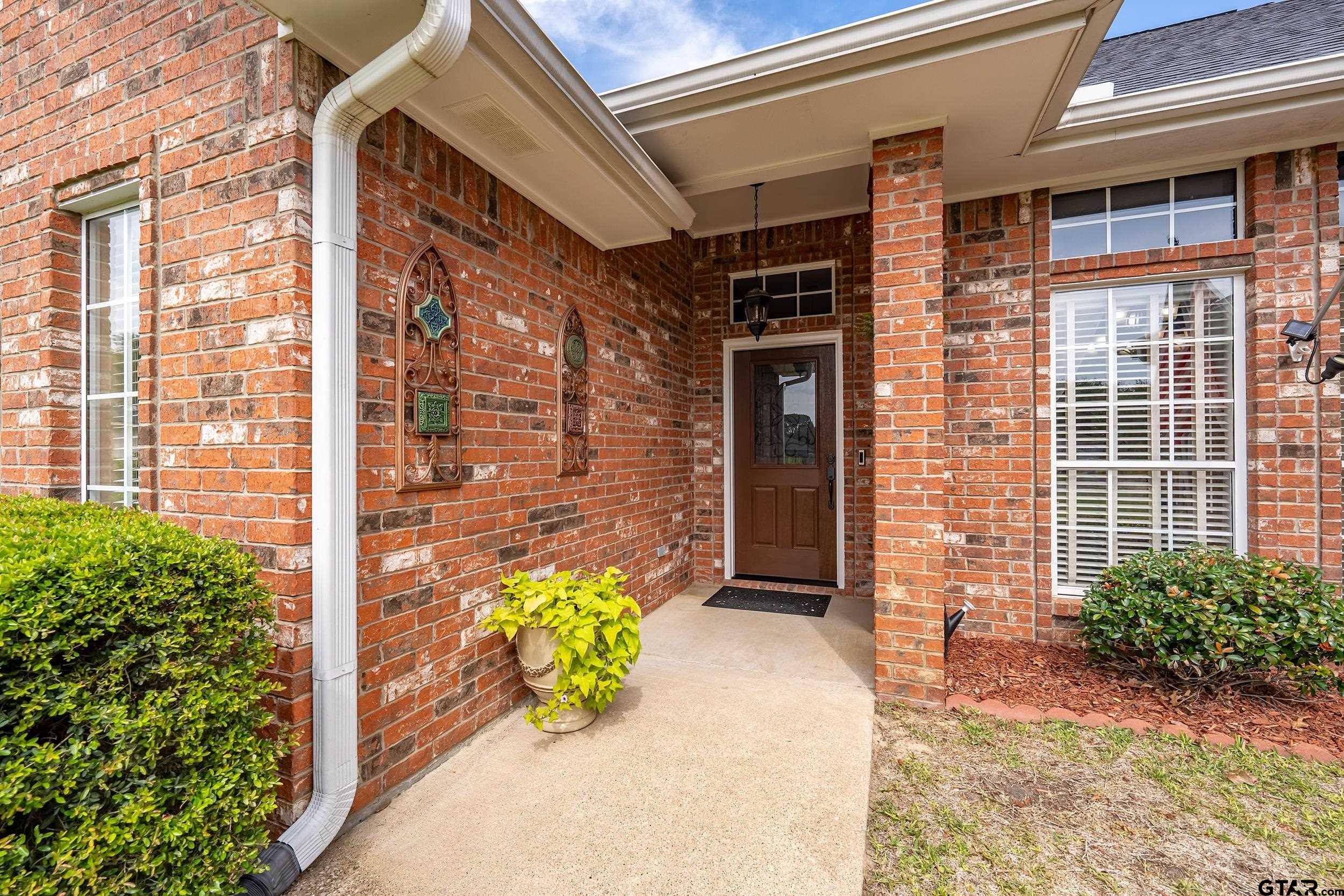 15495 Richmar Circle