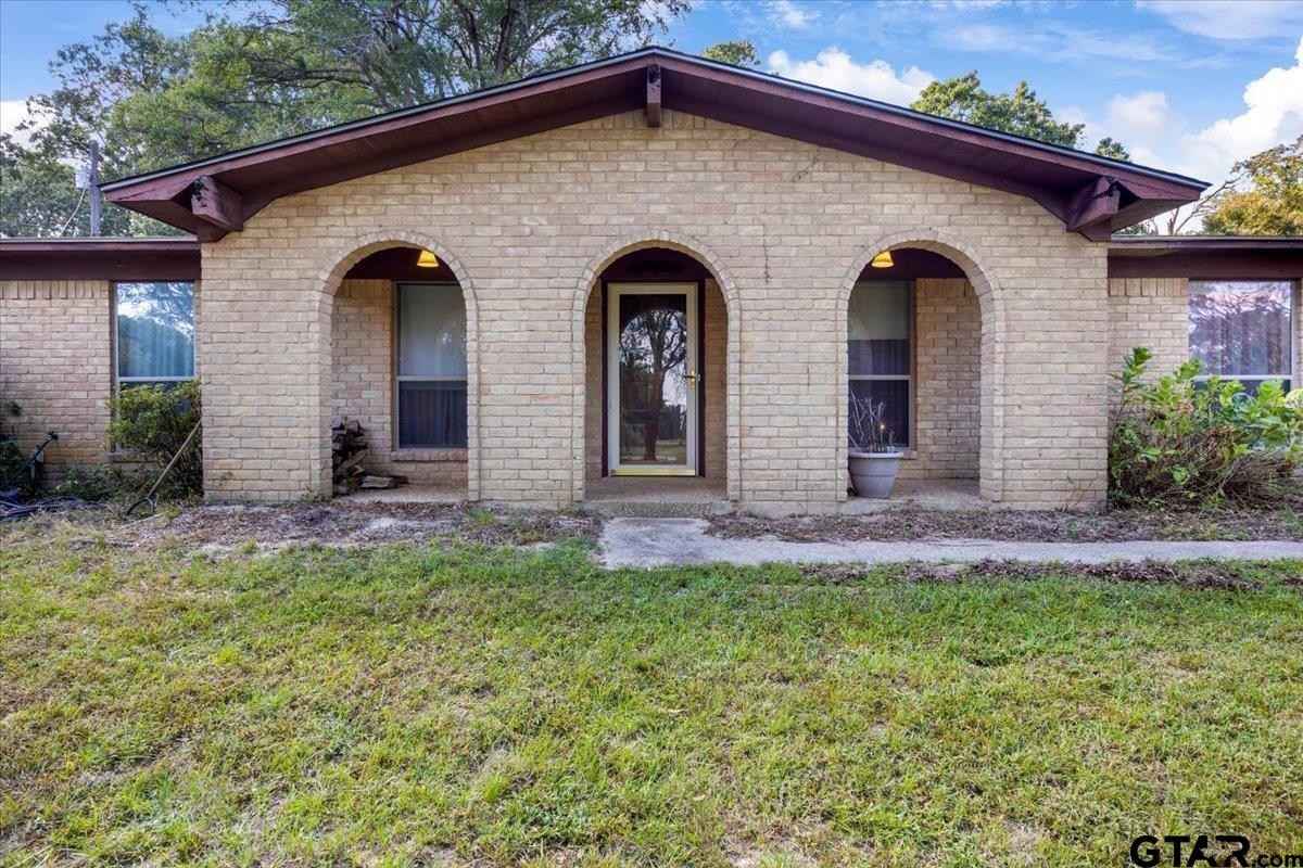 1302 Jeb Stuart Dr