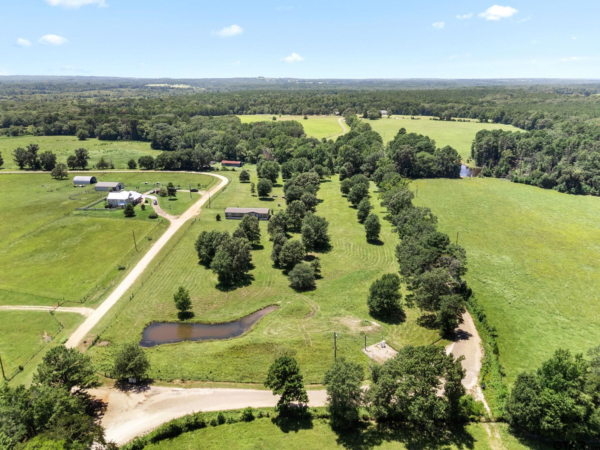 222 W Twin Creeks Trl