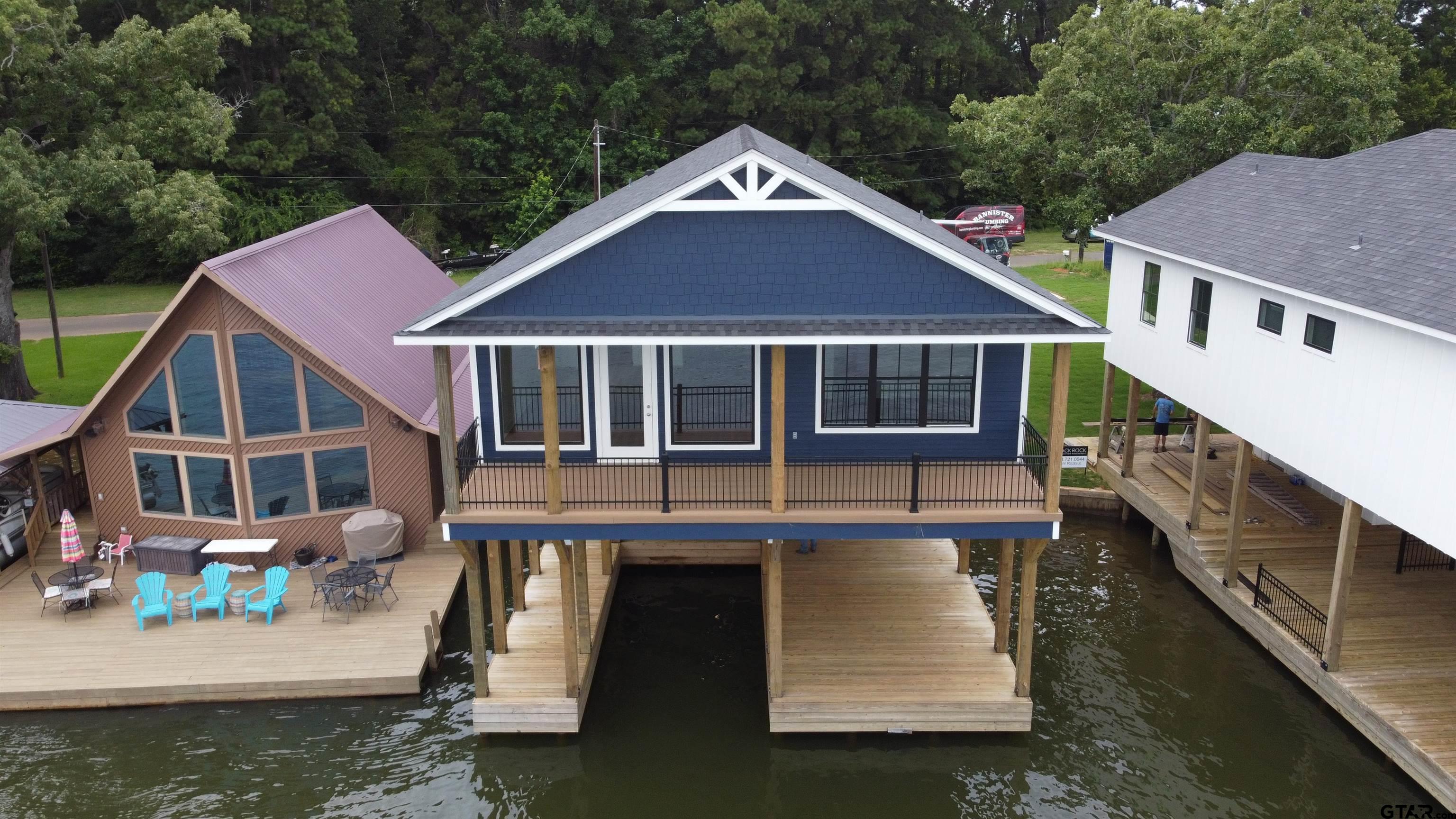 2630 Aqua Vista