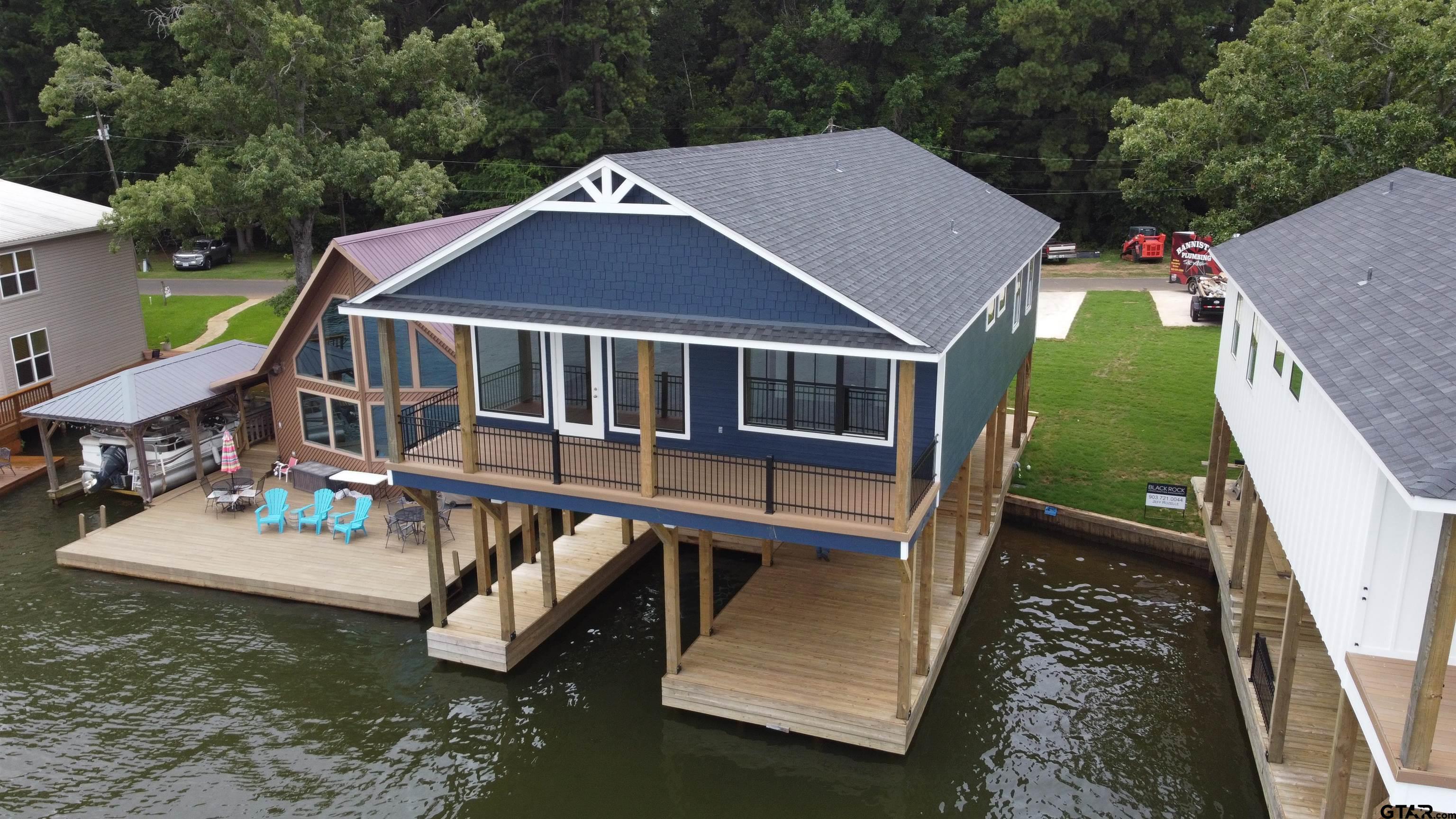 2630 Aqua Vista