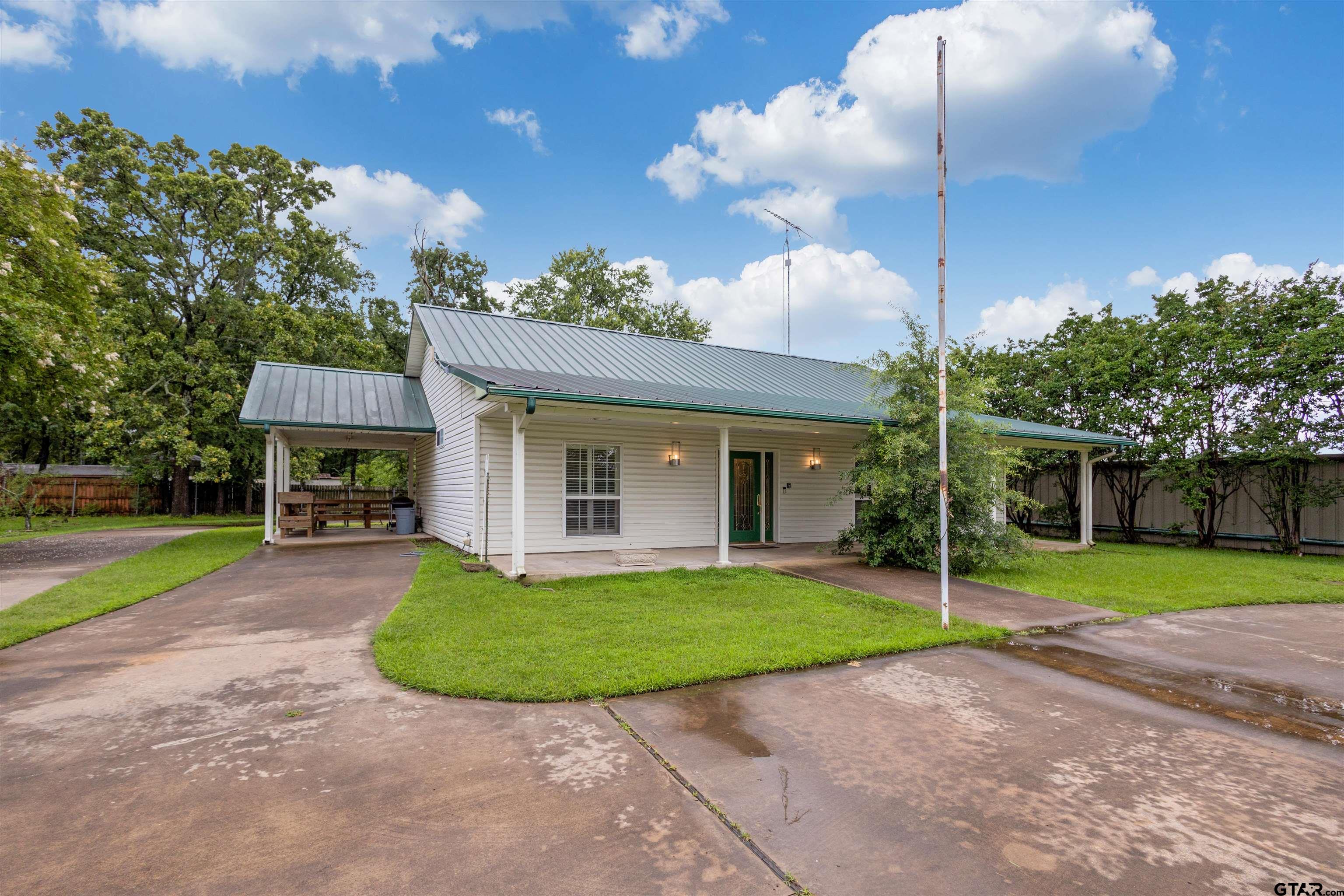 202 County Road 1558