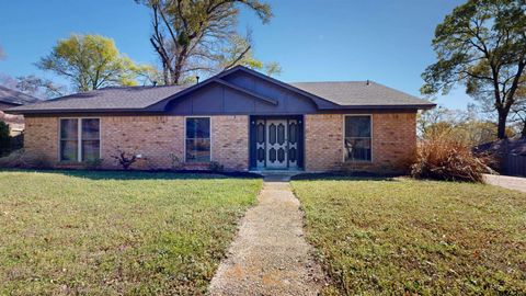 718 W Rieck Rd. Tyler TX 75703