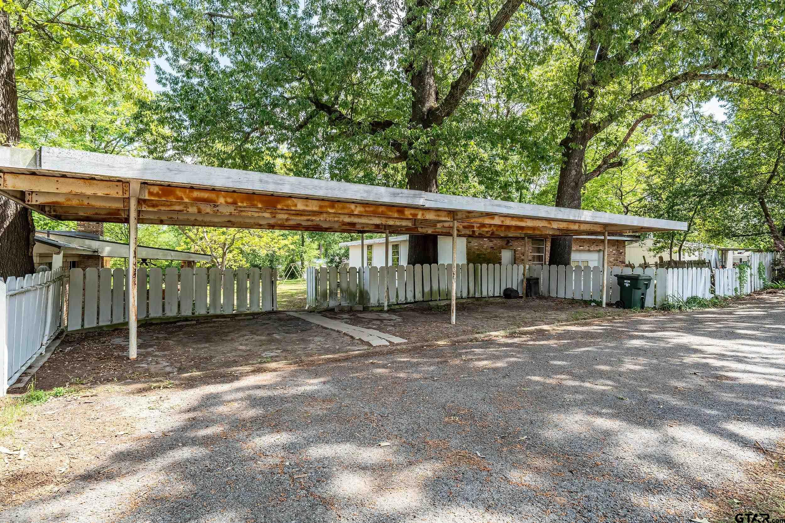 7434 Brookhollow Drive