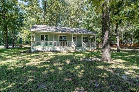 230 Debra Dr Bullard TX 75757