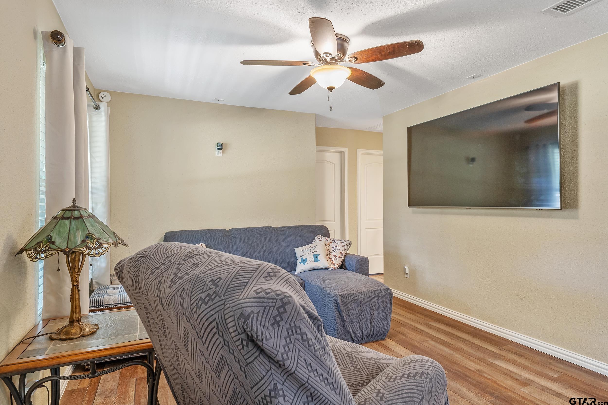 230 Debra Dr