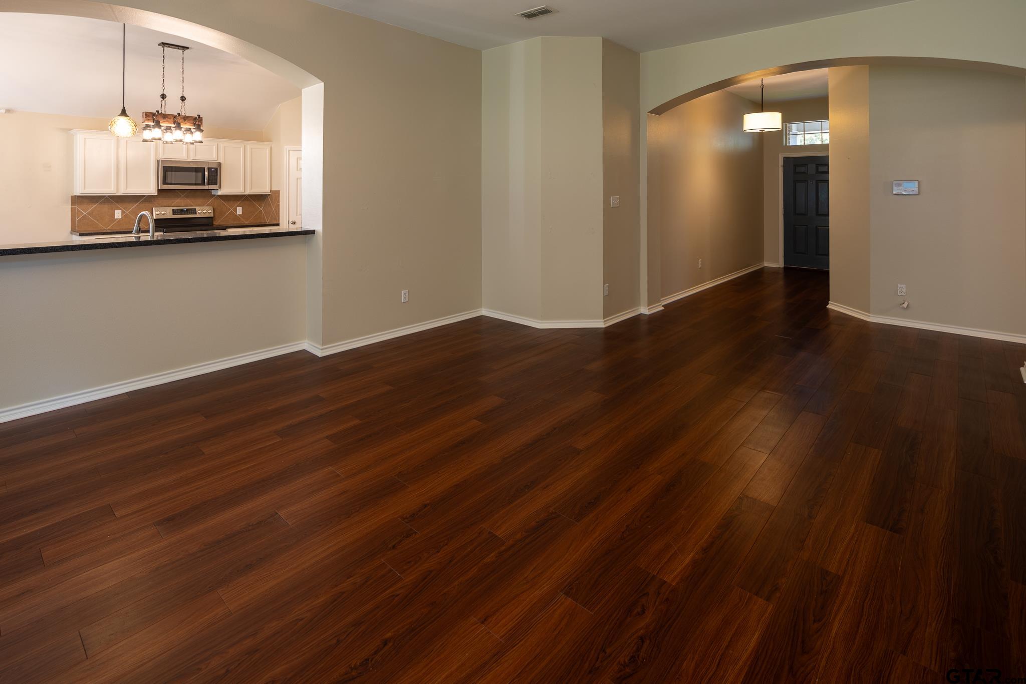 629 Winding Brook Ln