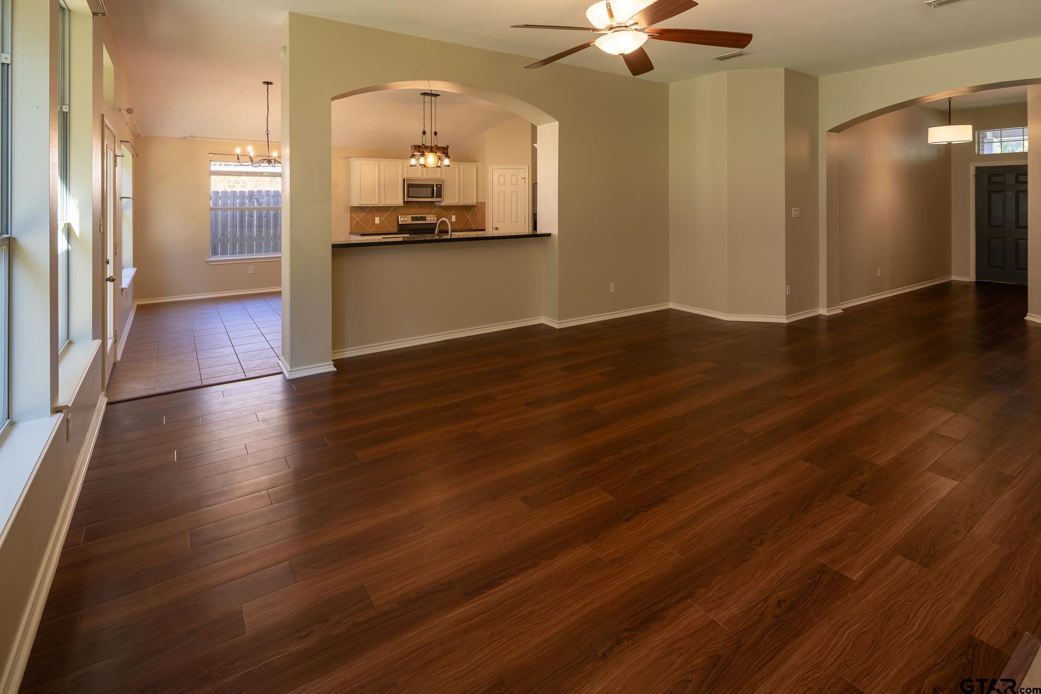 629 Winding Brook Ln