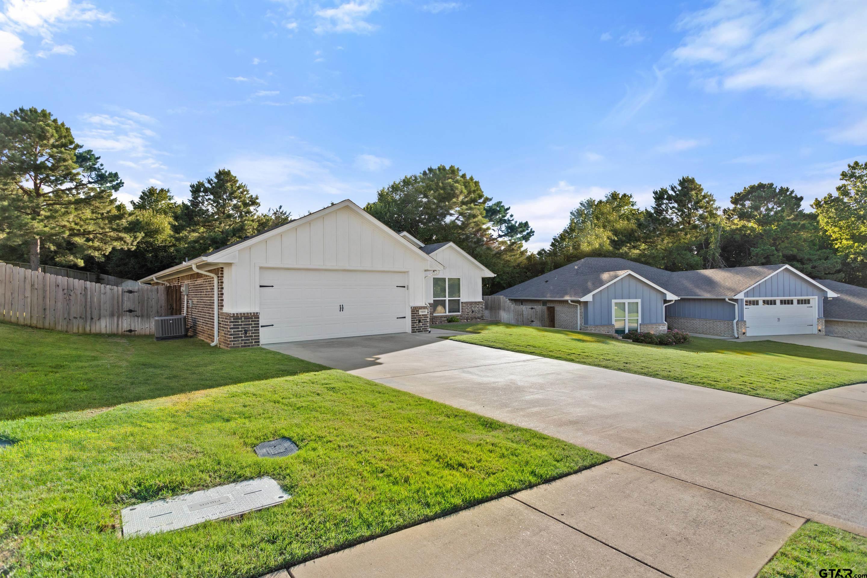 19890 Meadow West Lane