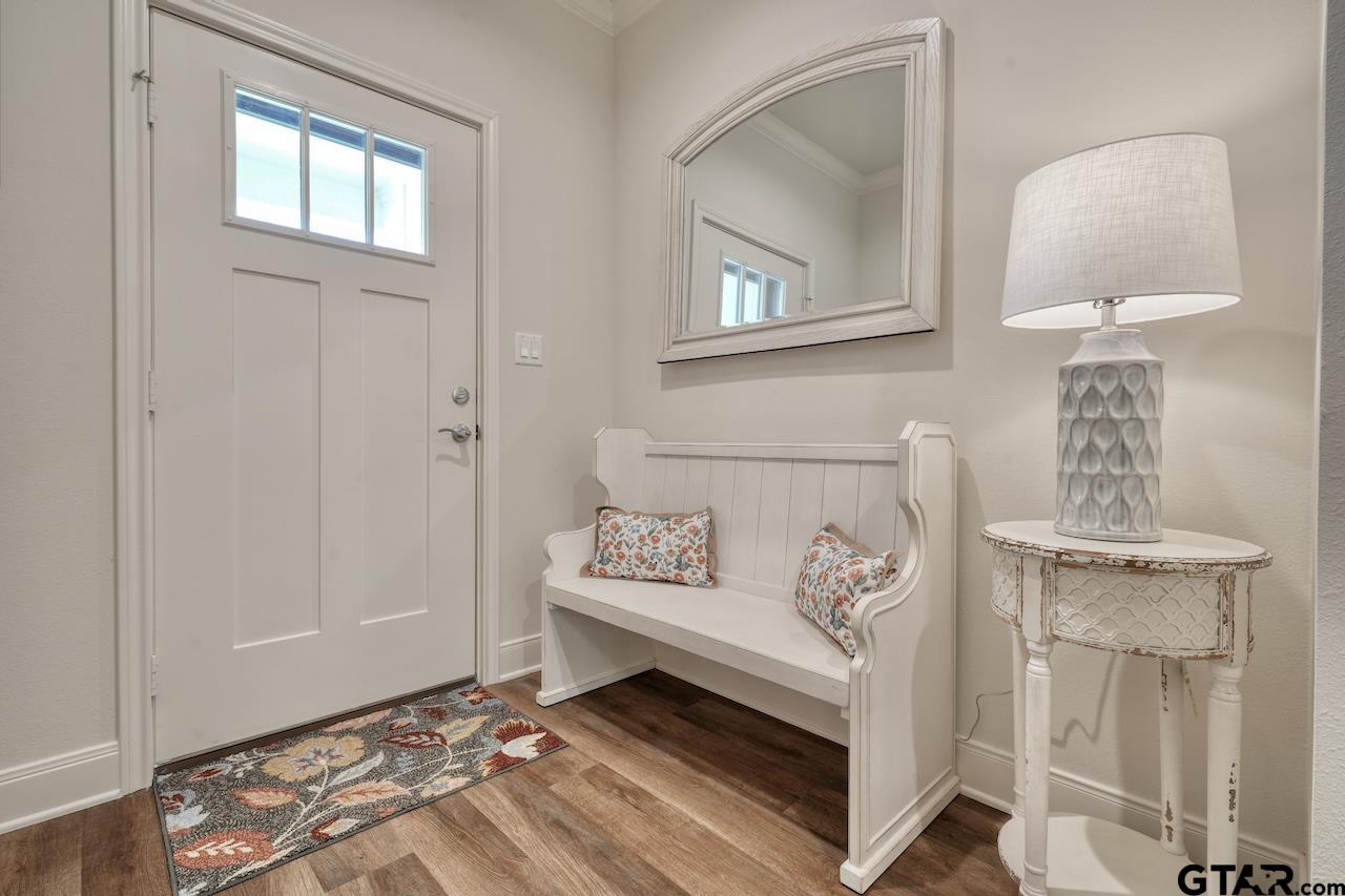6111 Hamilton Meadows Way