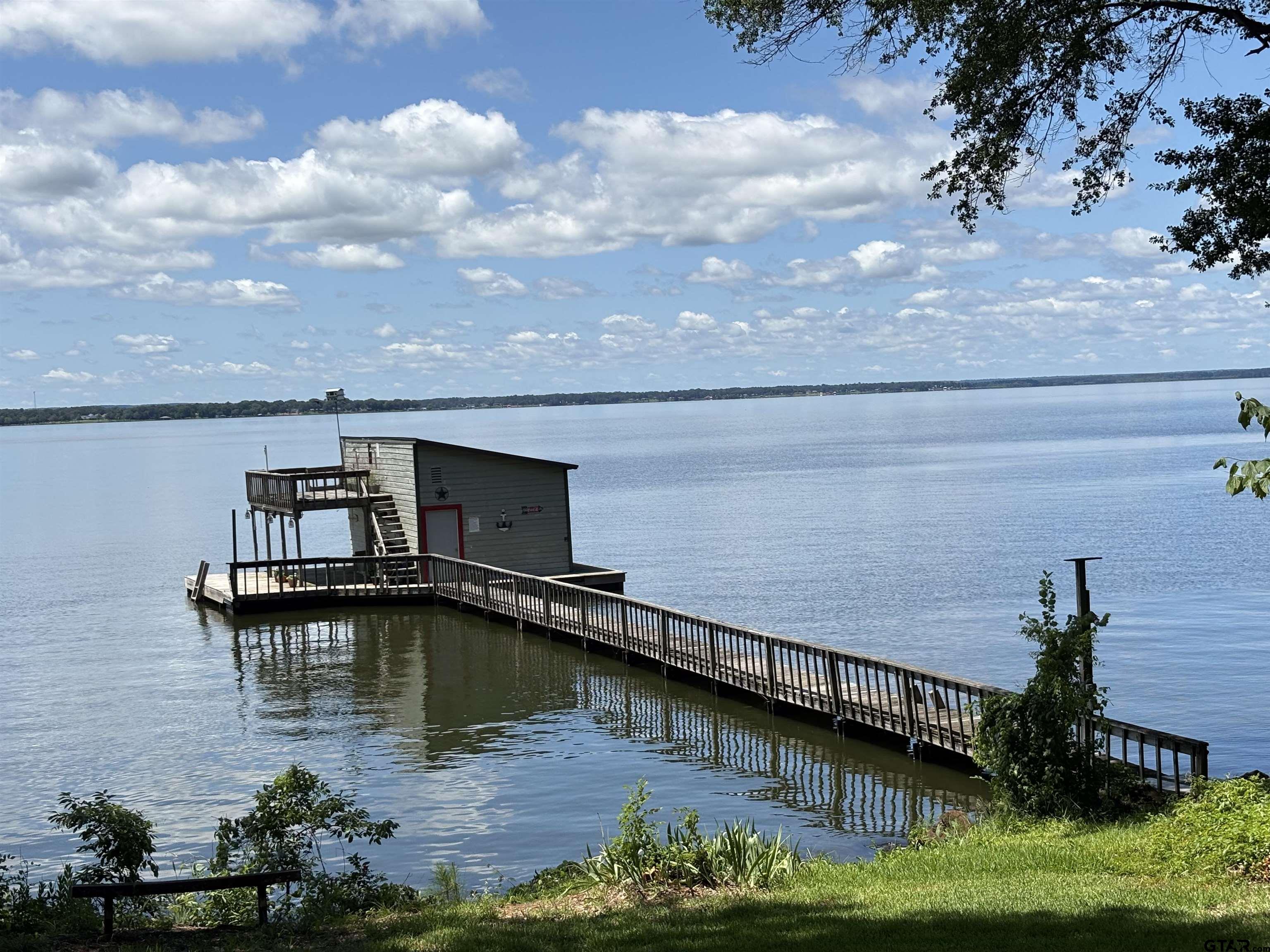 20868 Bay Shore DR.