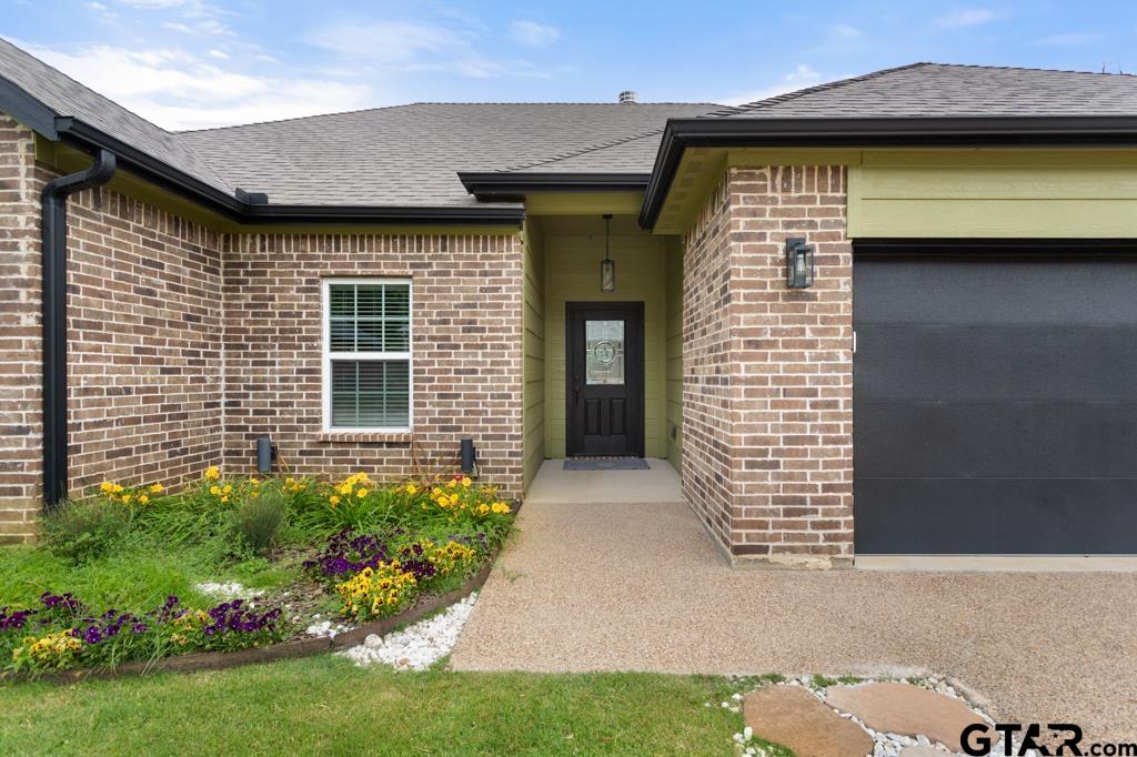 14127 Donna Dr
