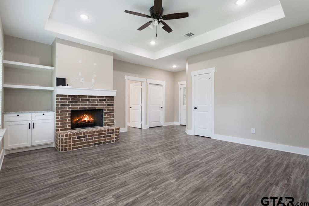 14127 Donna Dr