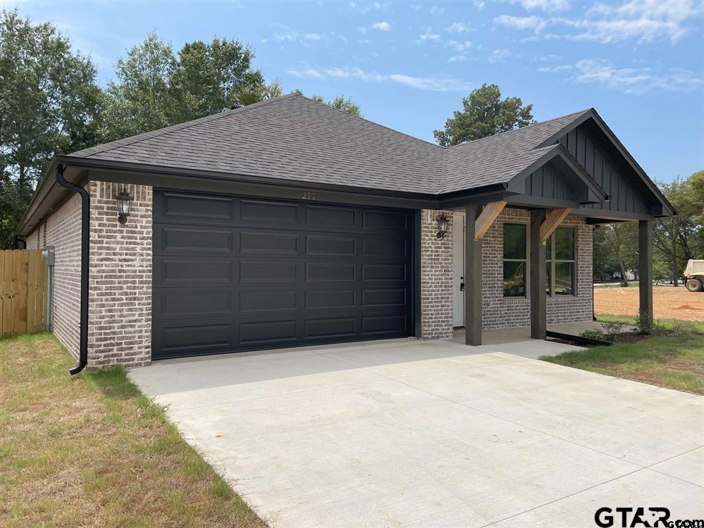 277 Oak Valley Dr.