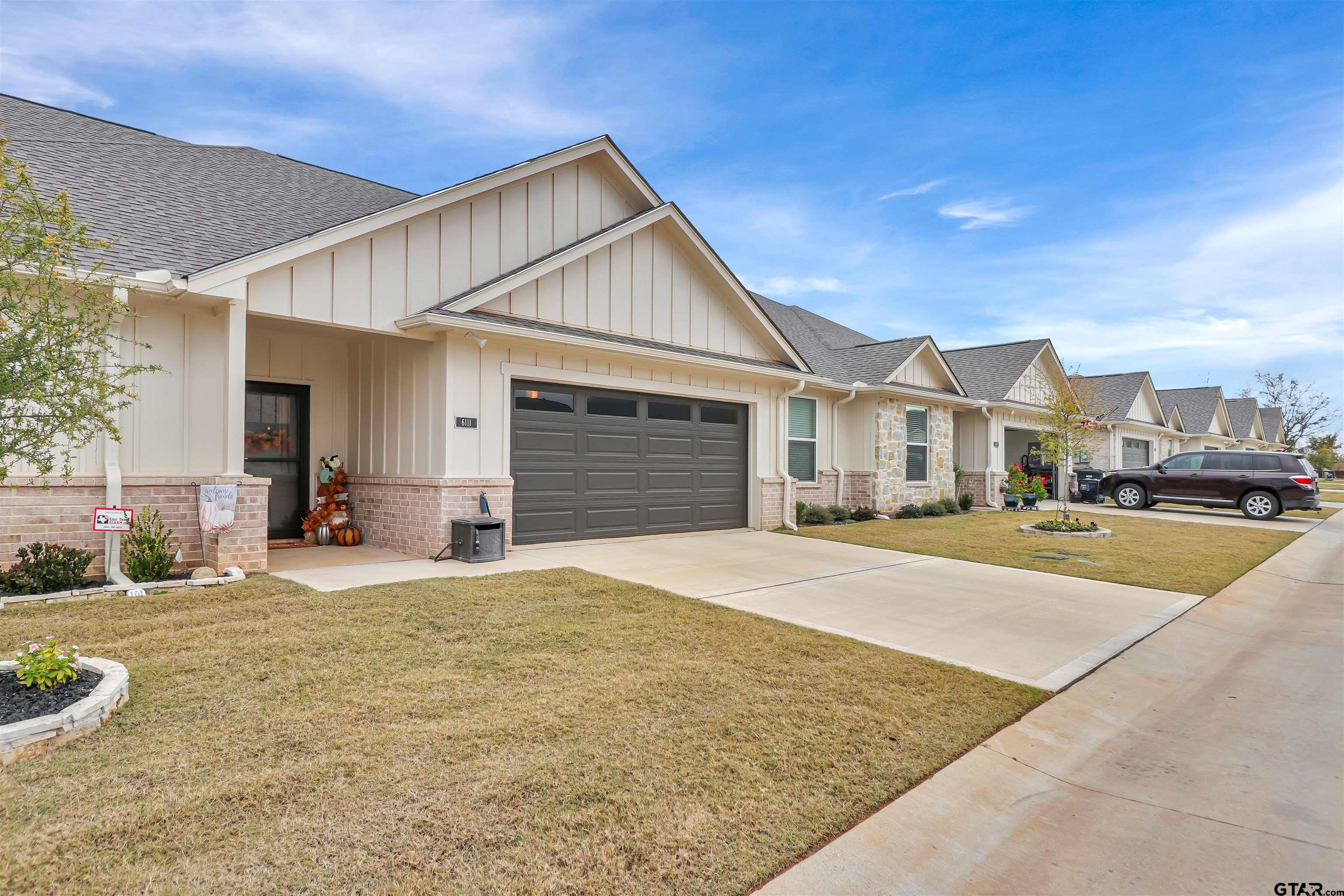 6111 Hamilton Meadows Way