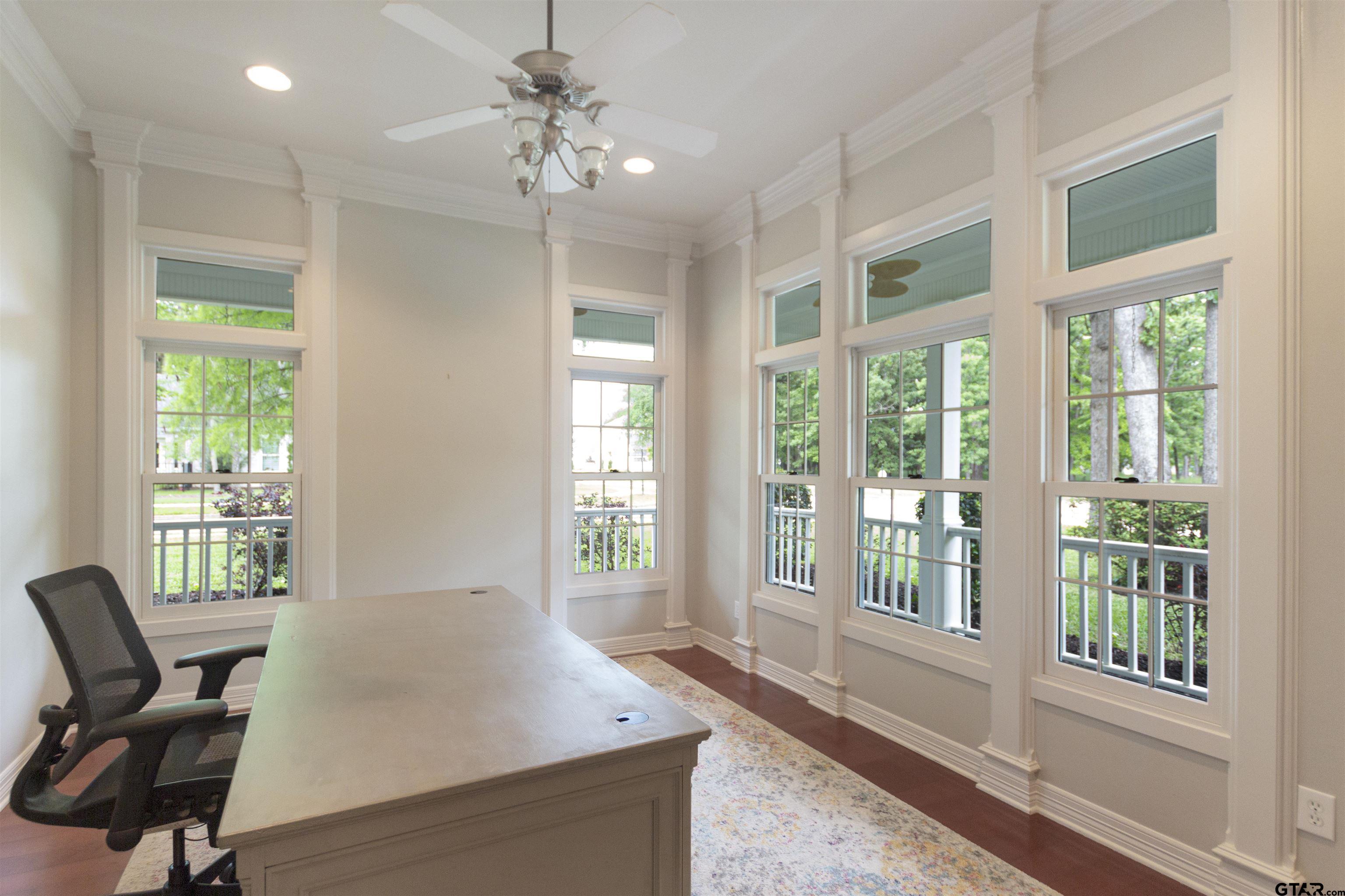 155 Eagles Bluff Blvd