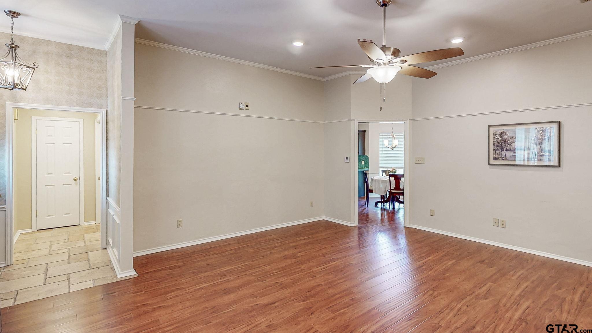 103 Clearview Dr