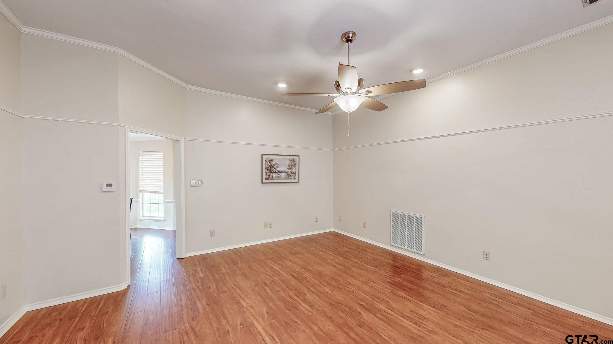103 Clearview Dr