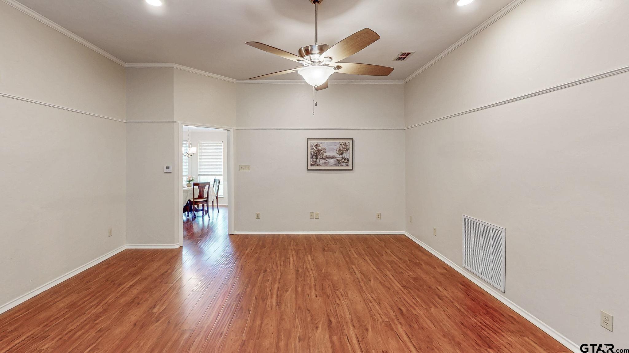 103 Clearview Dr