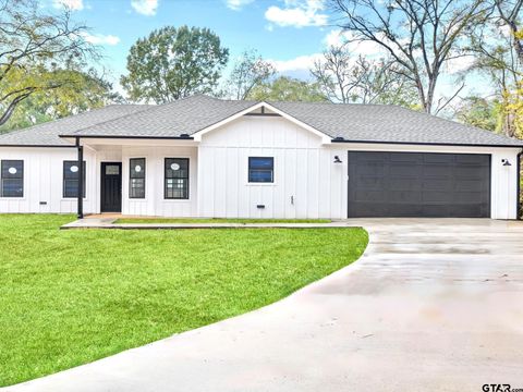 A home in Rusk