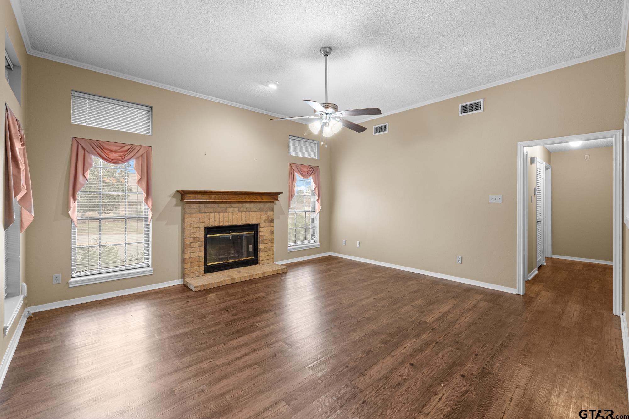 2732 Timberwood Trail