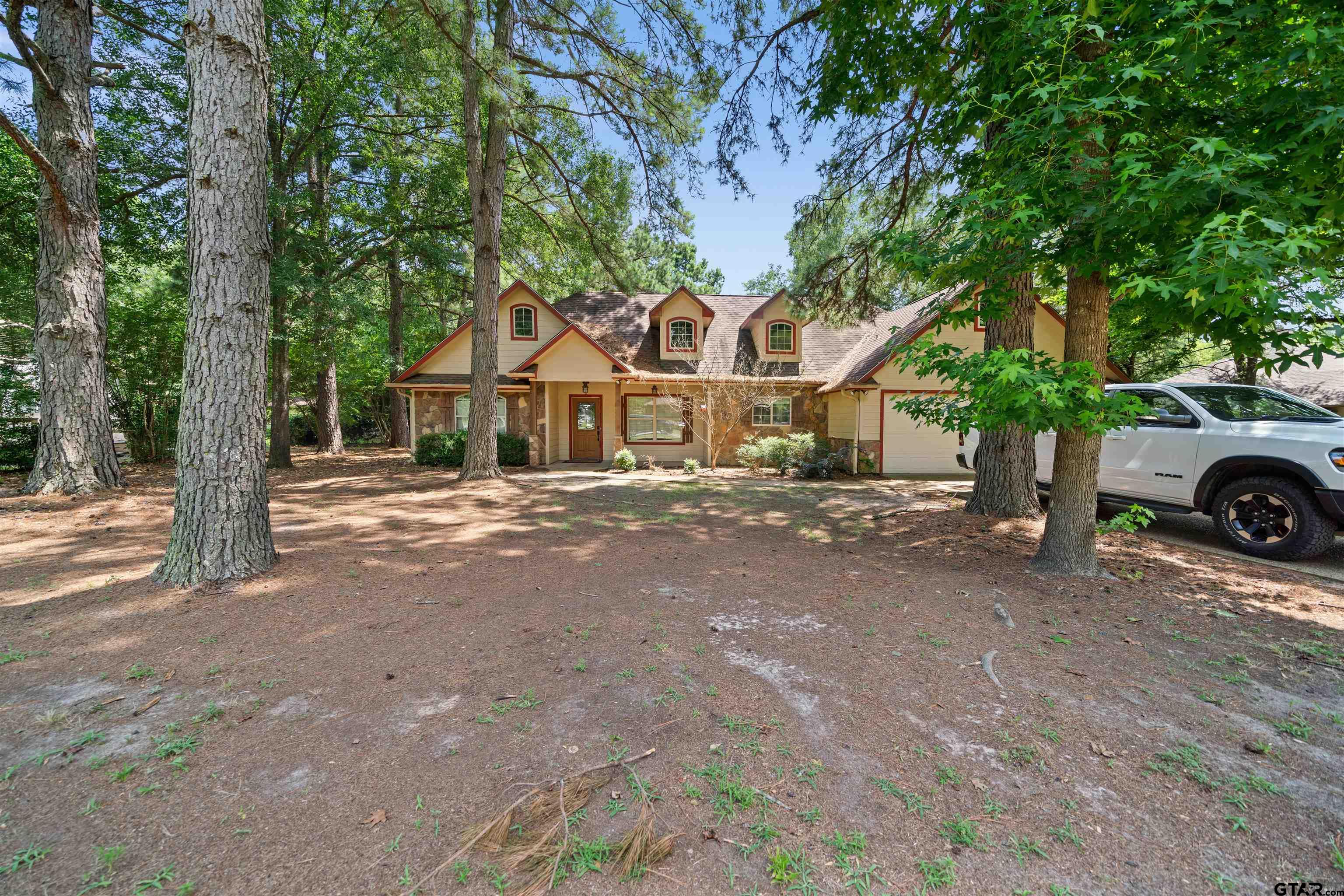 656 GREEN MEADOW TRAIL