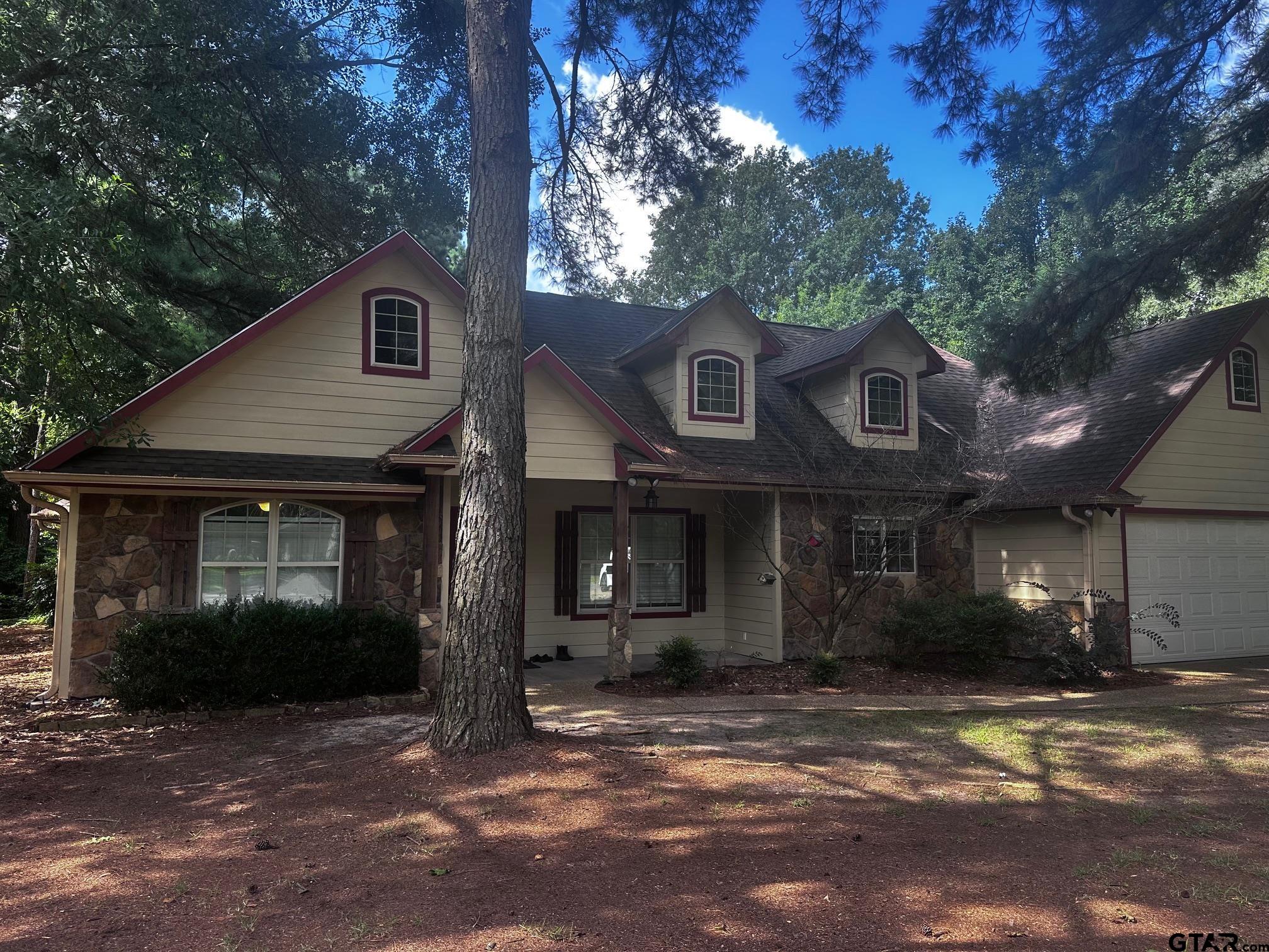 656 GREEN MEADOW TRAIL