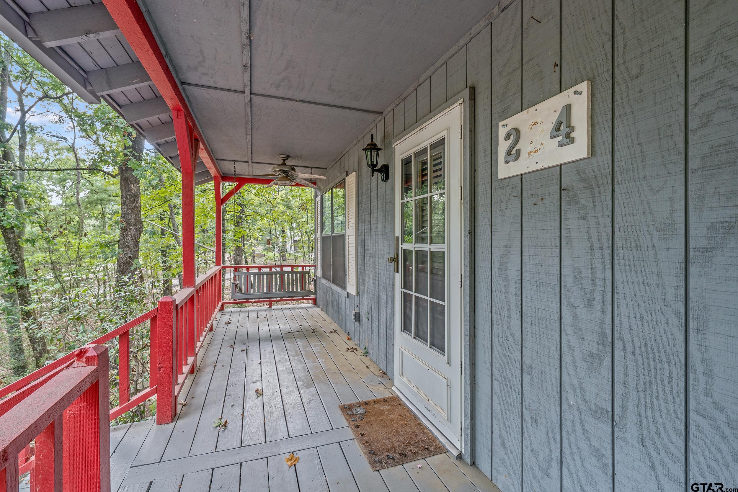 224 BLUE BIRD LN