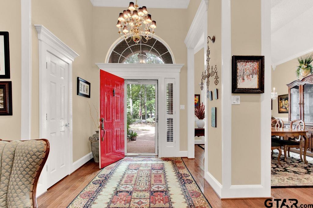 1521 Tanglewood Dr East