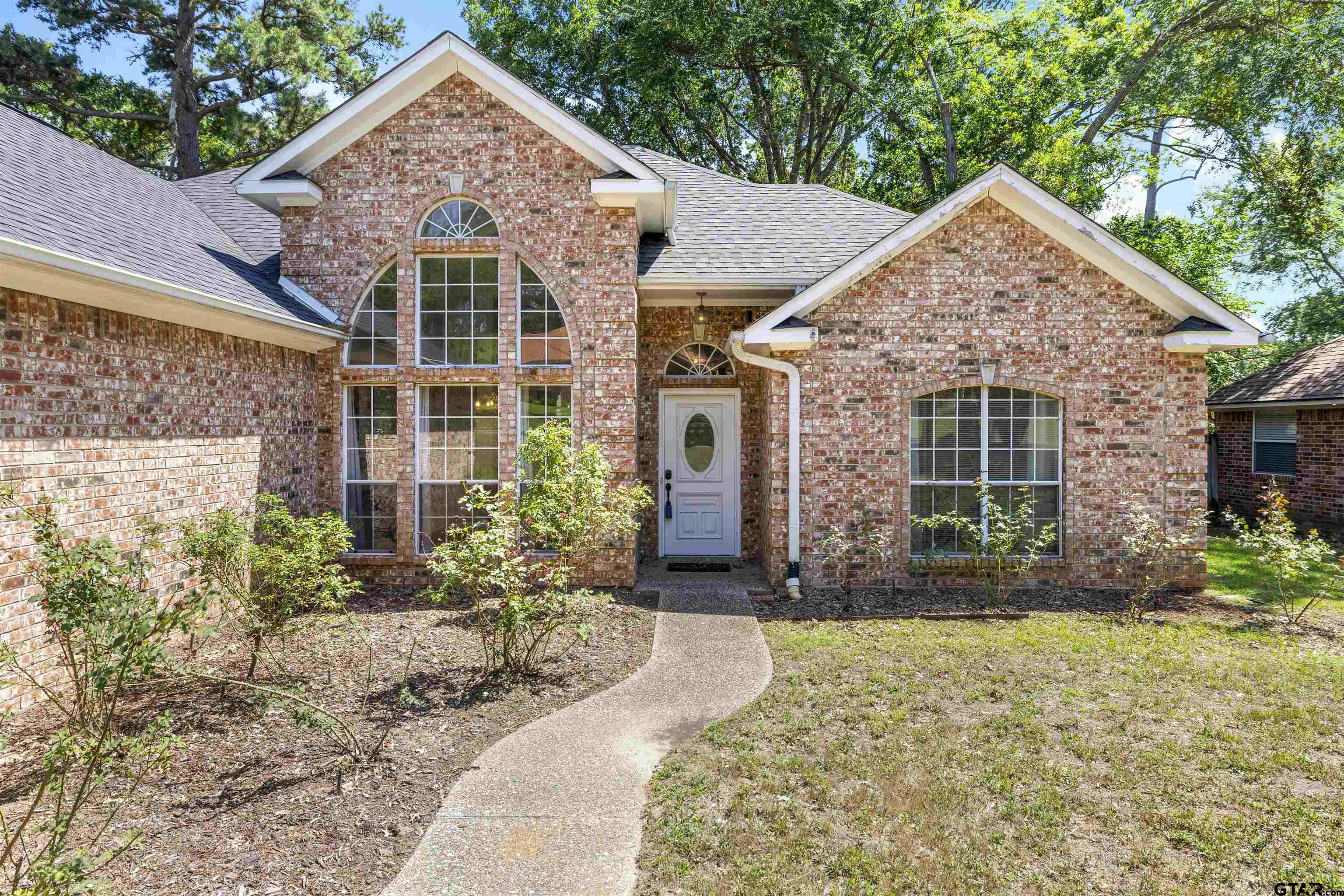 1737 Bearwood Lane