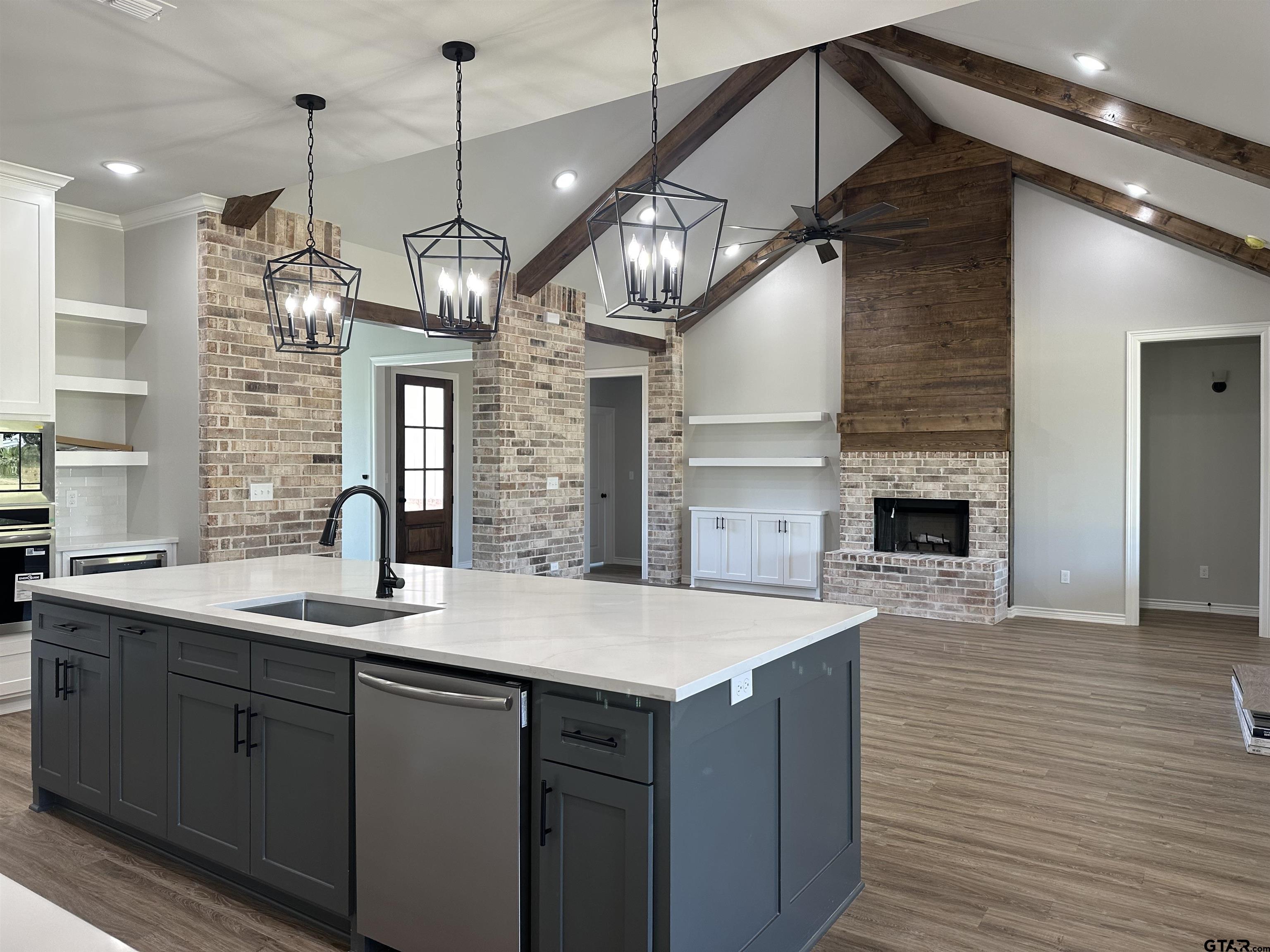 13992 Cedar Vista Ln.