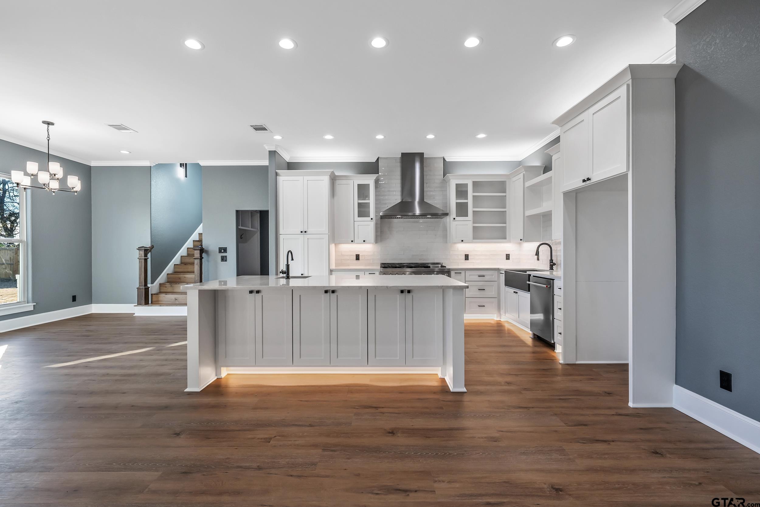 12241 Madison Crossing