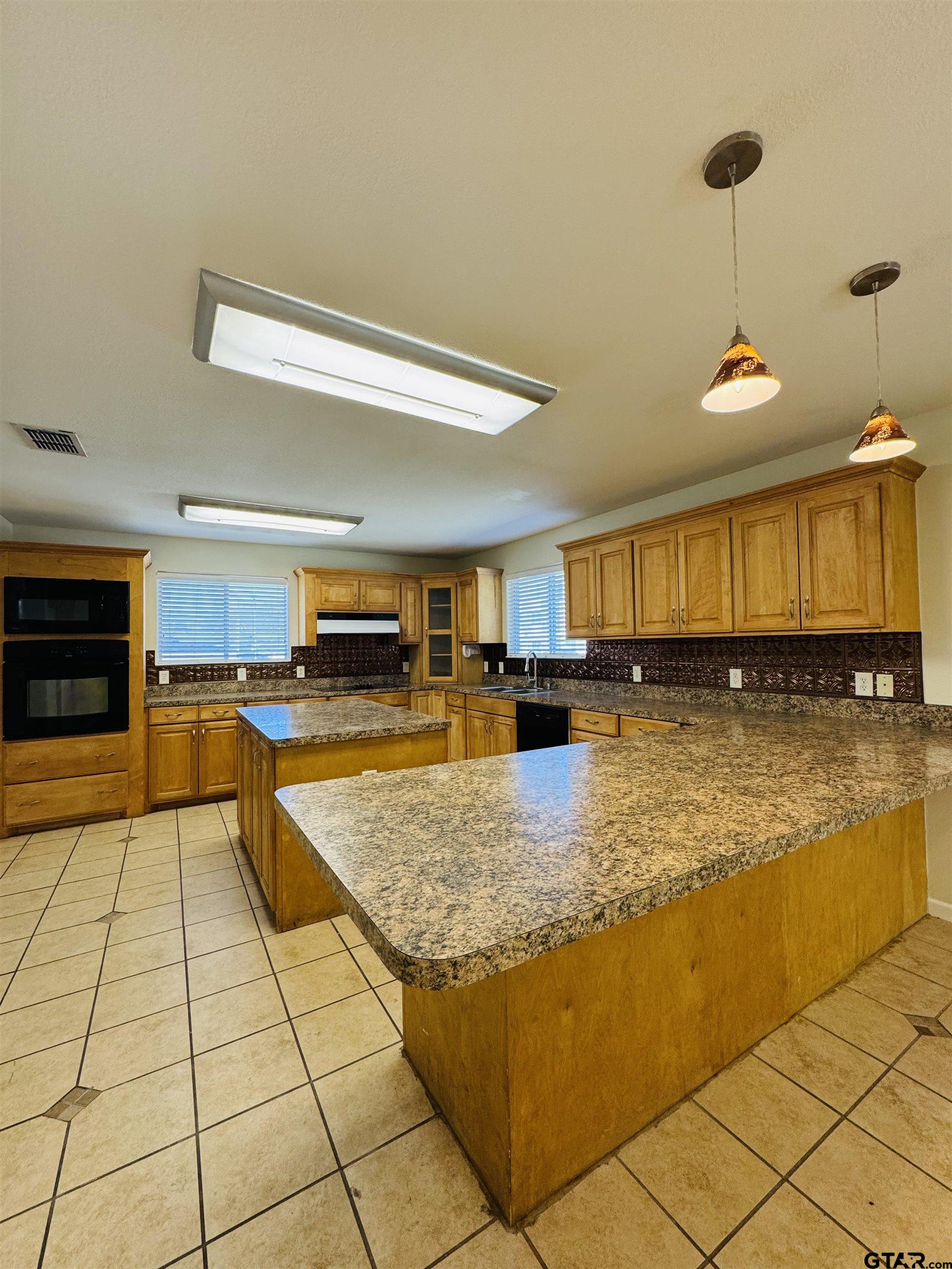 2307 SE LOOP
