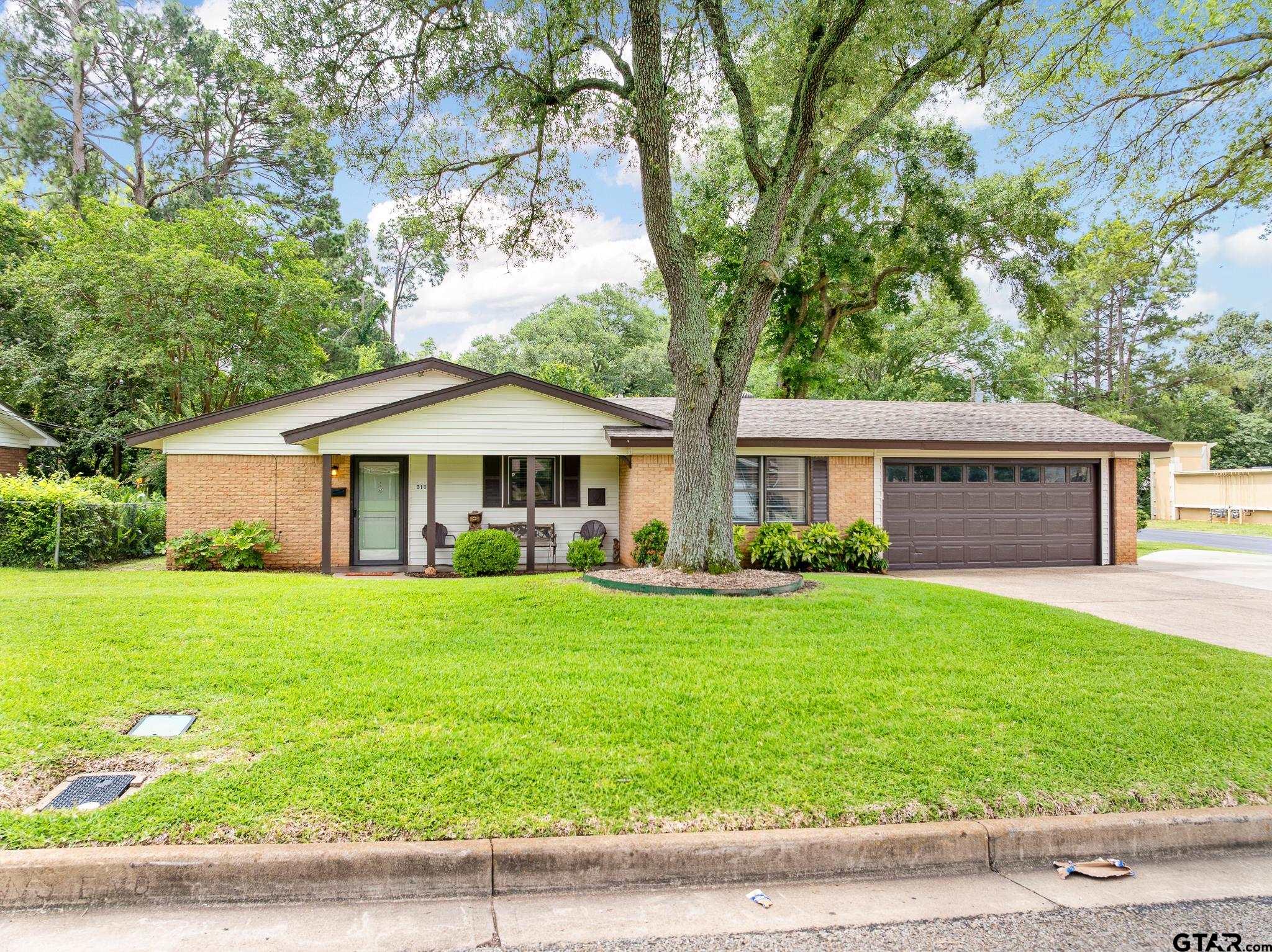 Tyler, Texas 75703, United States, 3 Bedrooms Bedrooms, ,2 BathroomsBathrooms,Residential,Active,147294