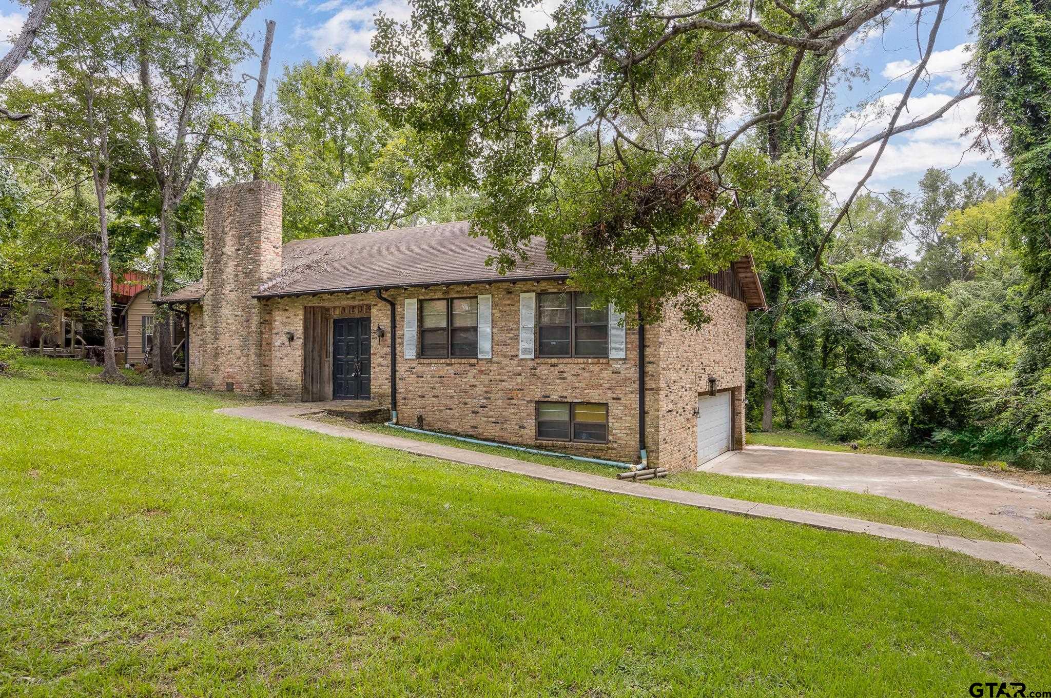 Tyler, Texas 75704, United States, 3 Bedrooms Bedrooms, ,2 BathroomsBathrooms,Residential,Pending,48042