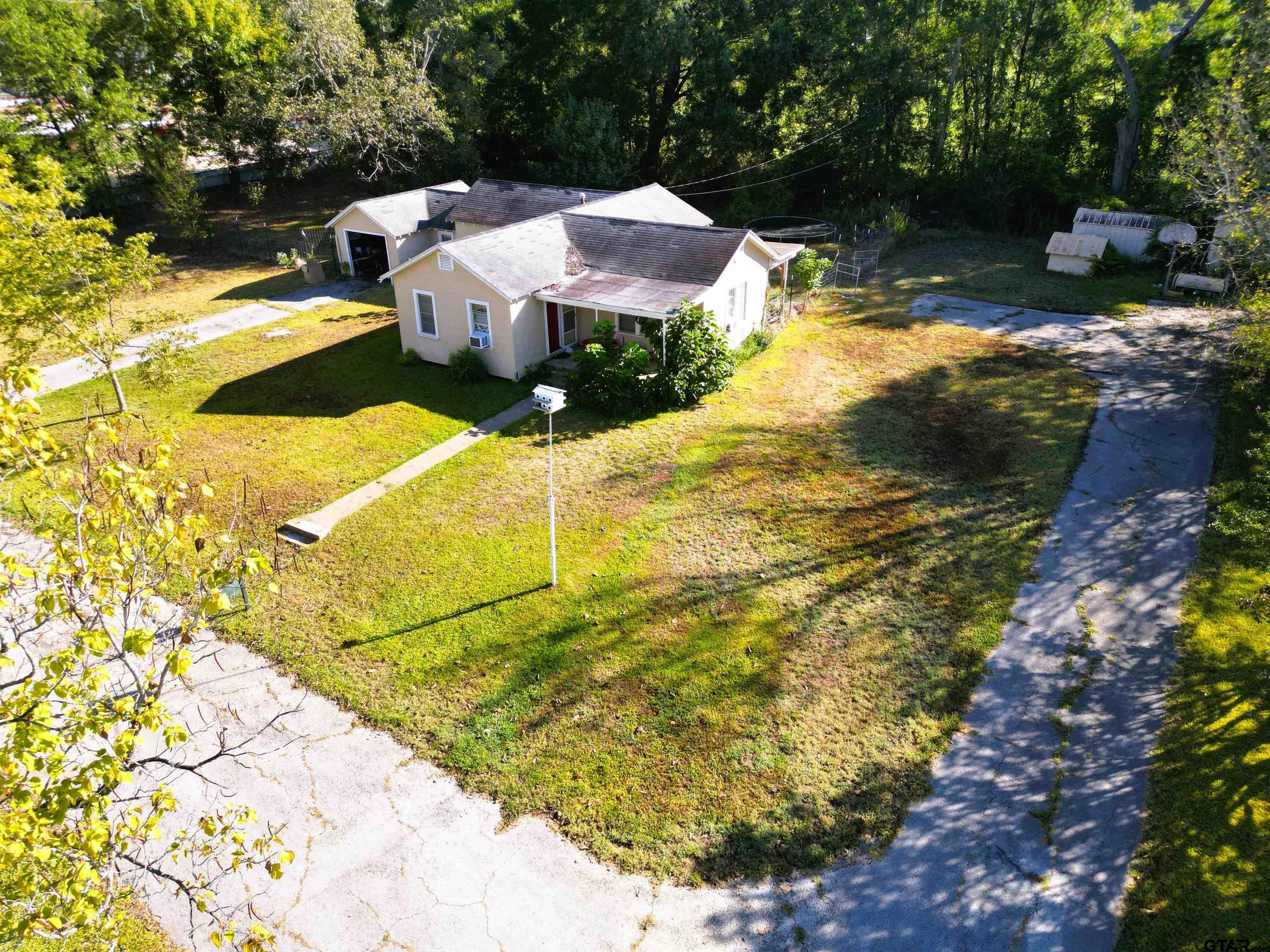 6143 Old State Hwy 135 N