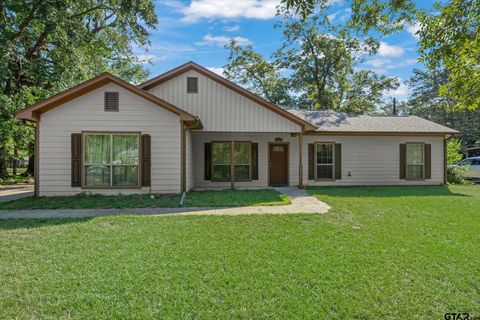 520 Hillcrest Avenue Tyler TX 75702