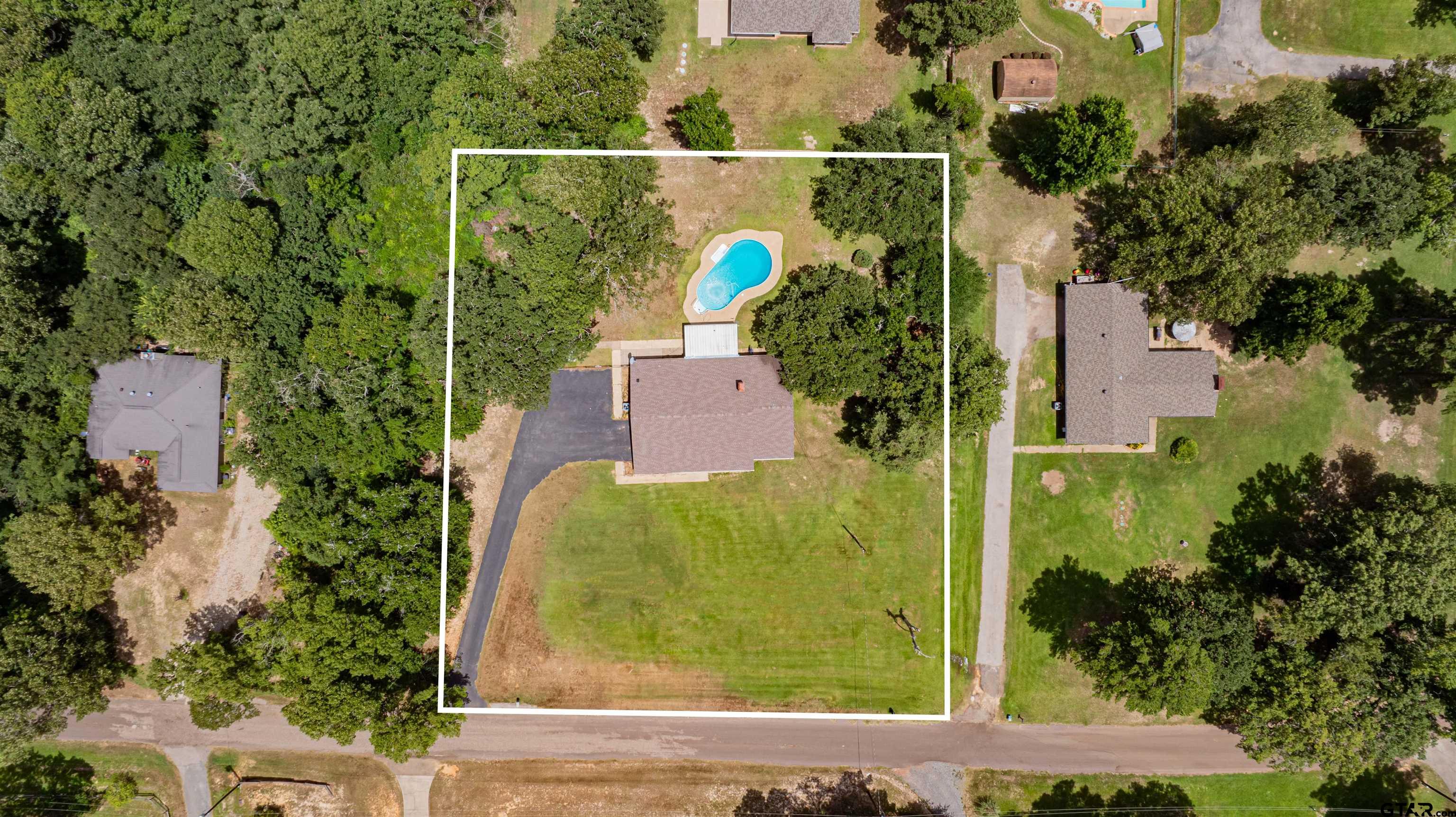 325 Shannas Trail