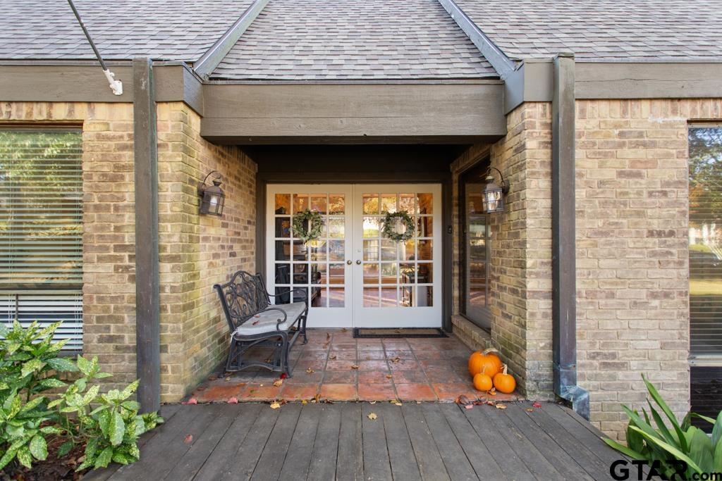 6109 Quail Creek Drive