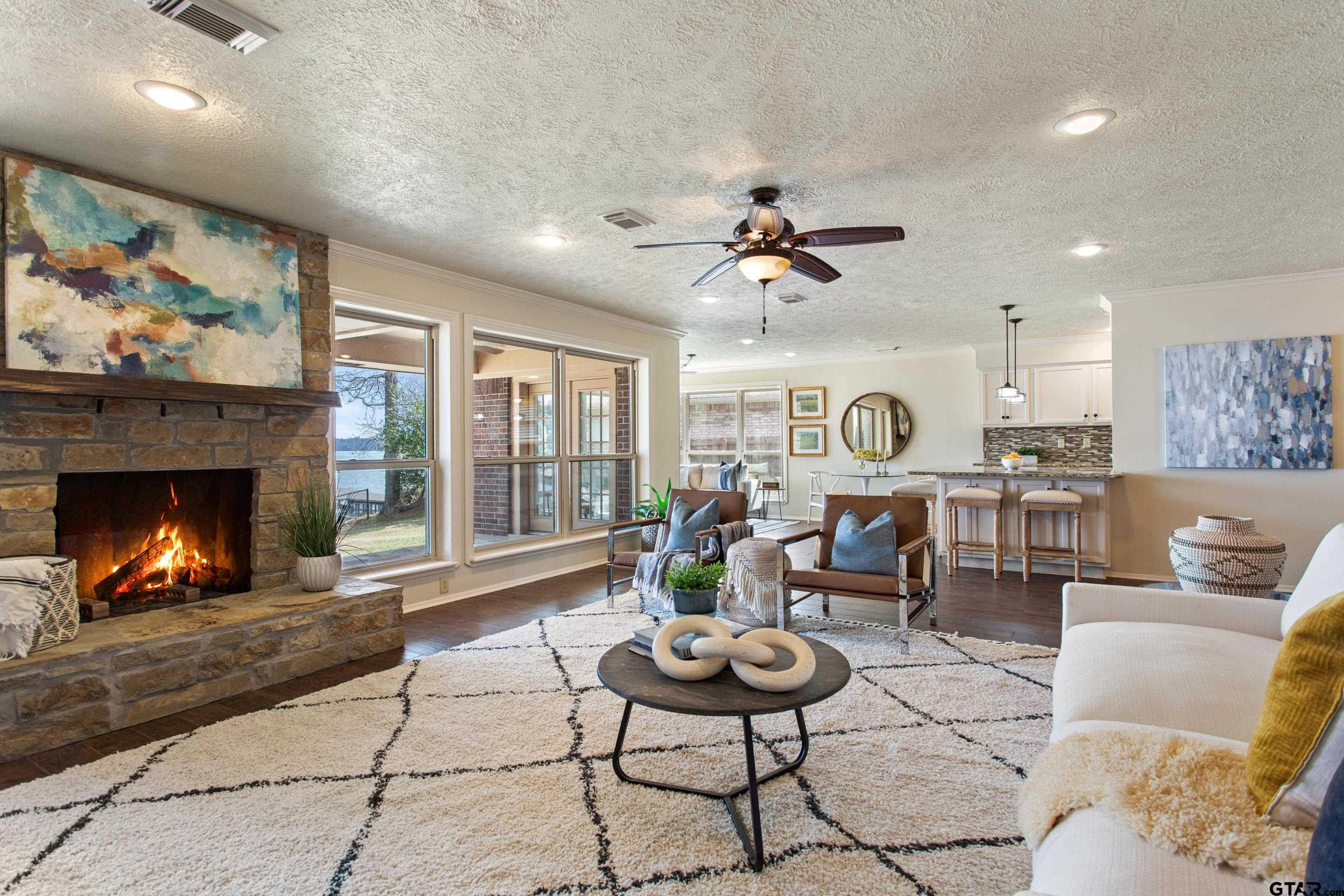 22766 Diamond Bay Drive