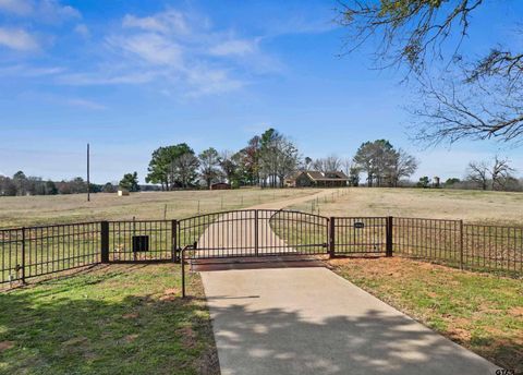 18085 County Road 479 Lindale TX 75771