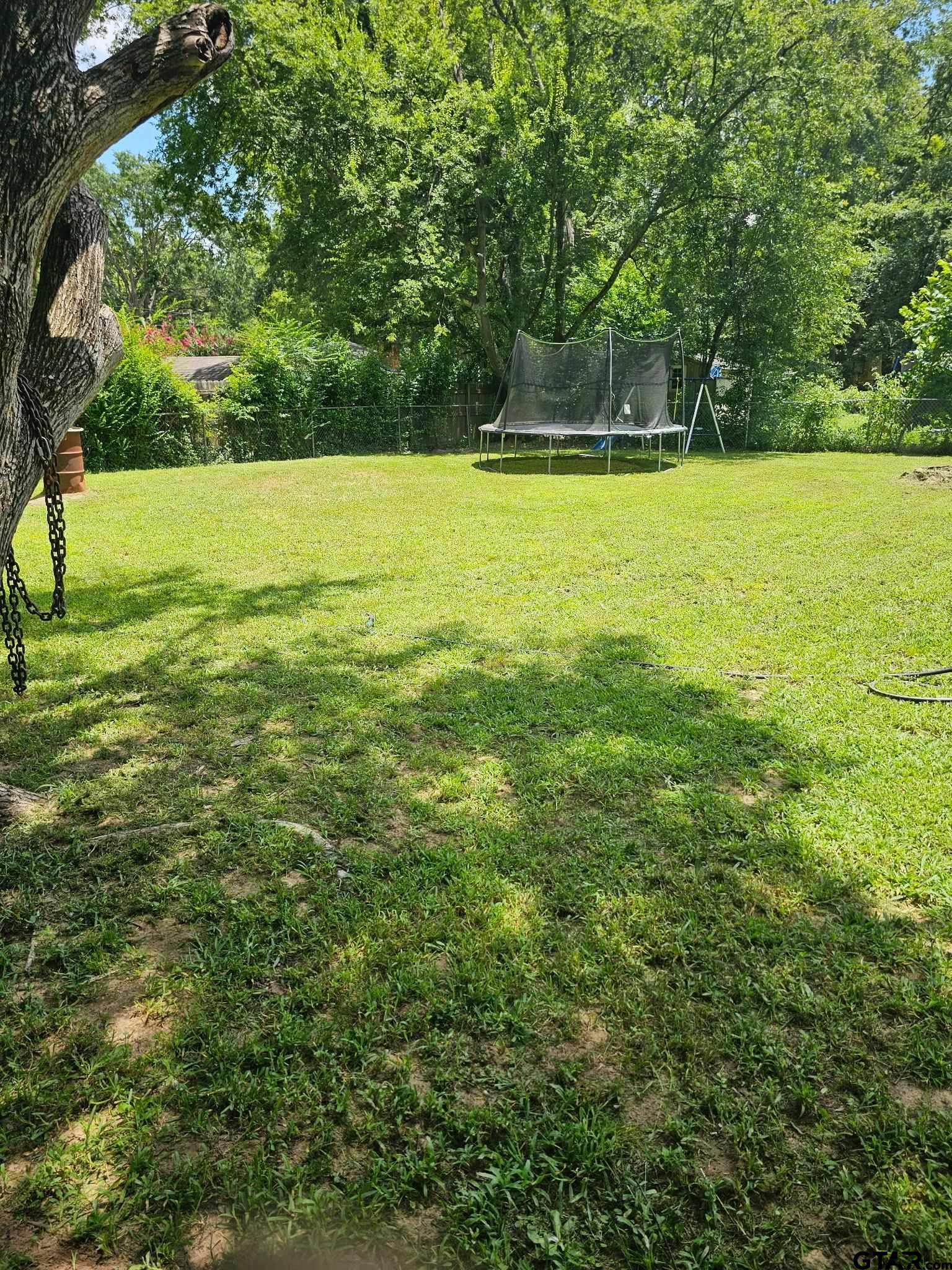 110 Hillcreek Drive