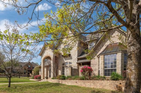 1509 Cooks Xing Tyler TX 75703