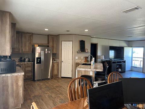 A home in Bullard