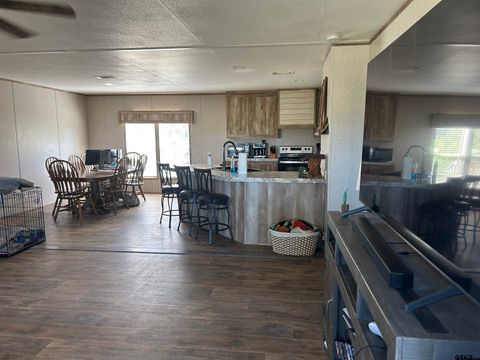 A home in Bullard