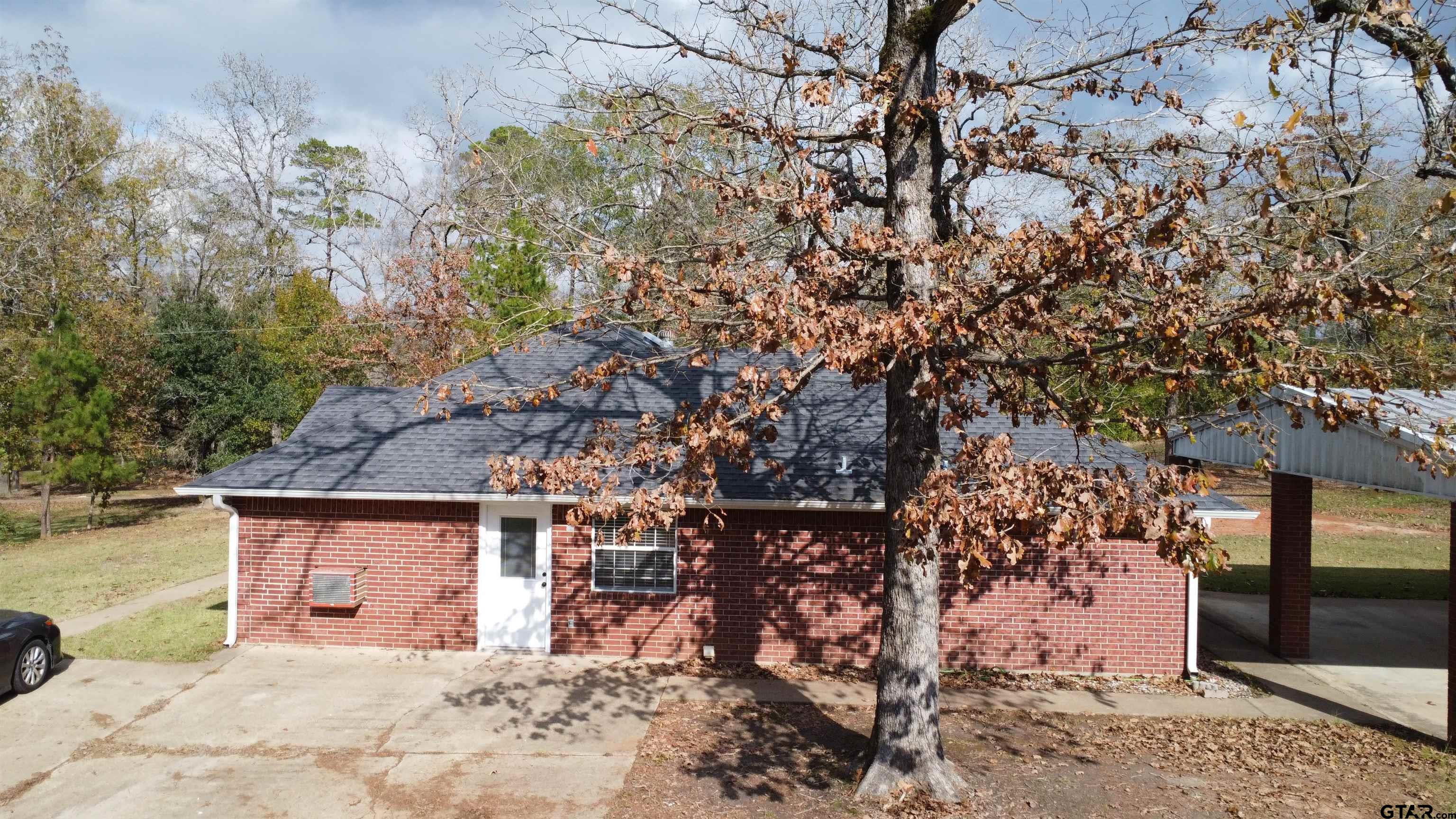 Palestine, Texas 75803, United States, 3 Bedrooms Bedrooms, ,3 BathroomsBathrooms,Residential,Active,254406