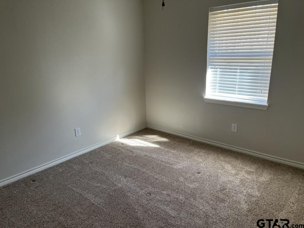 Palestine, Texas 75803, United States, 3 Bedrooms Bedrooms, ,3 BathroomsBathrooms,Residential,Active,254406