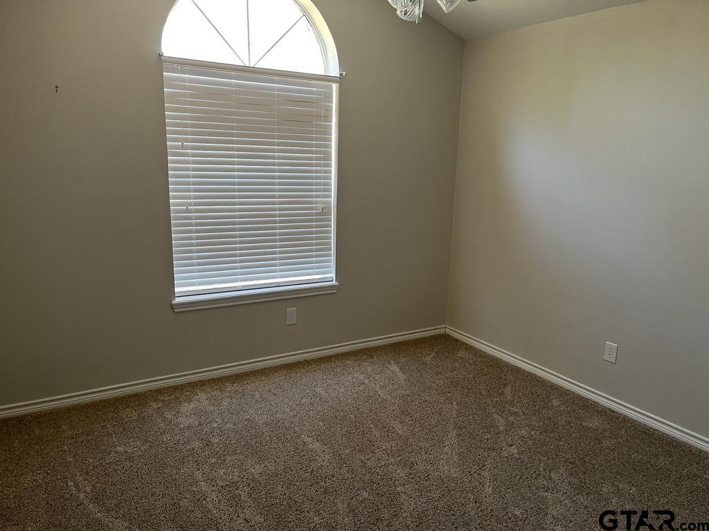 Palestine, Texas 75803, United States, 3 Bedrooms Bedrooms, ,3 BathroomsBathrooms,Residential,Active,254406