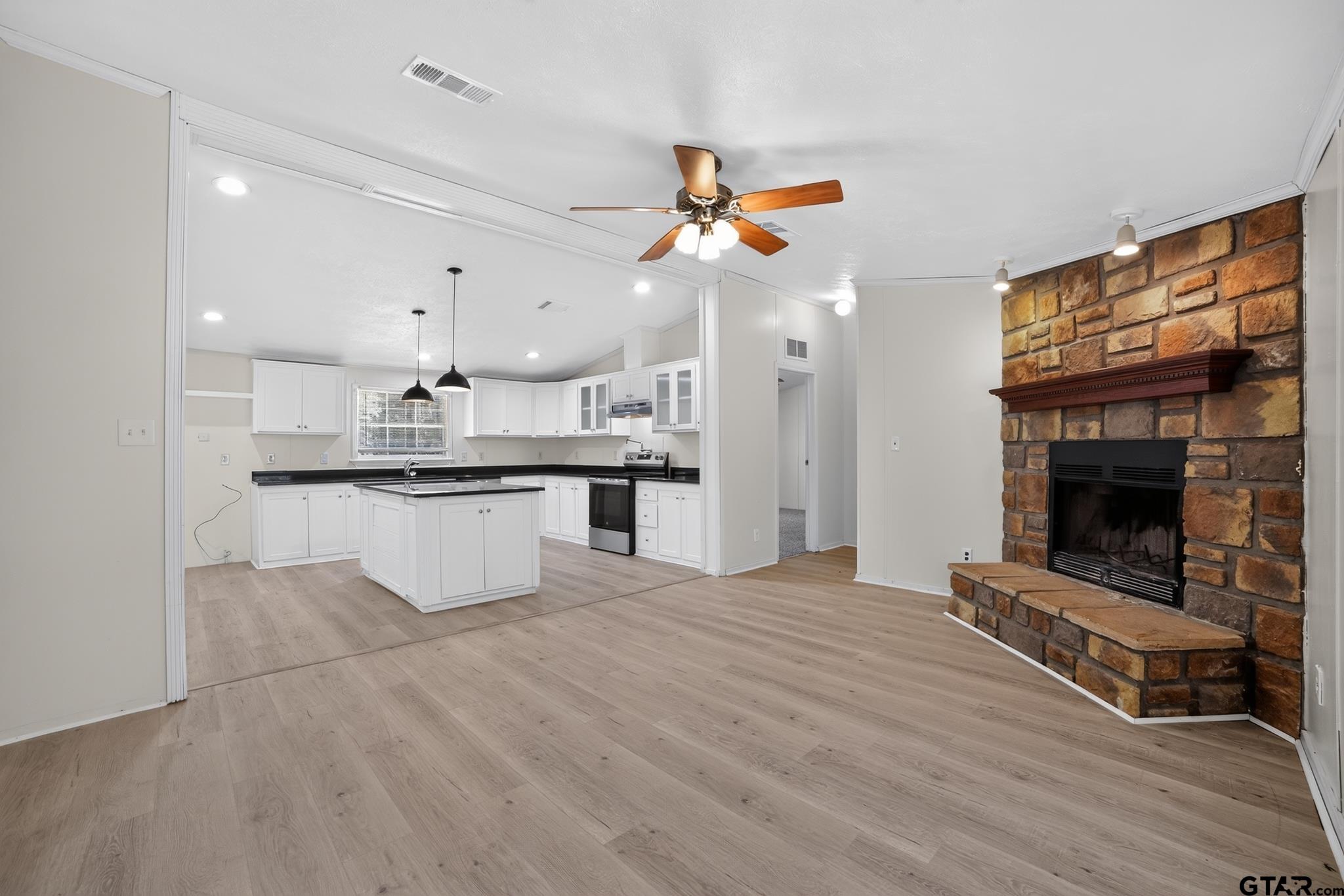 350 County Road 3911