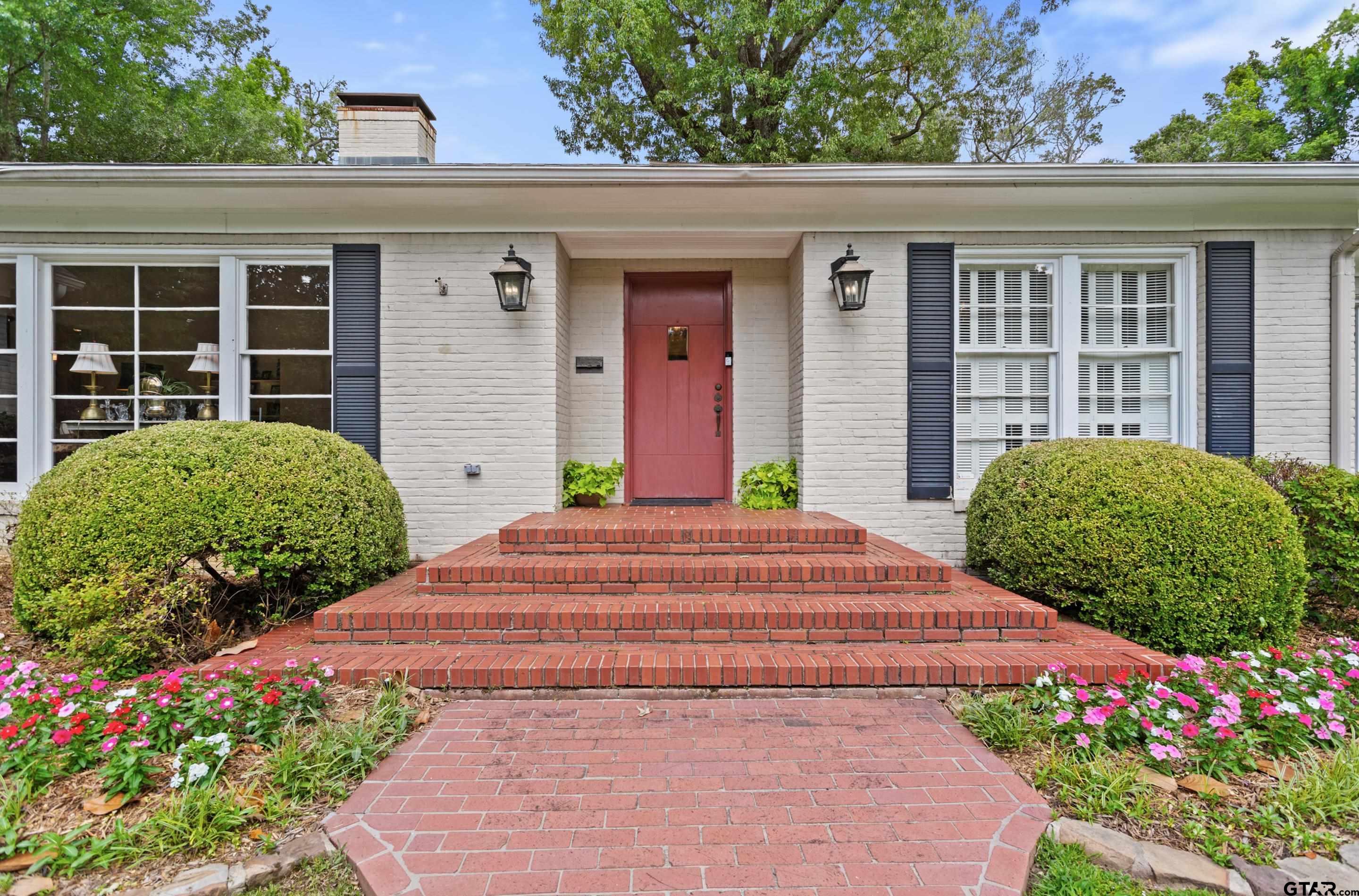 2631 Old Bullard